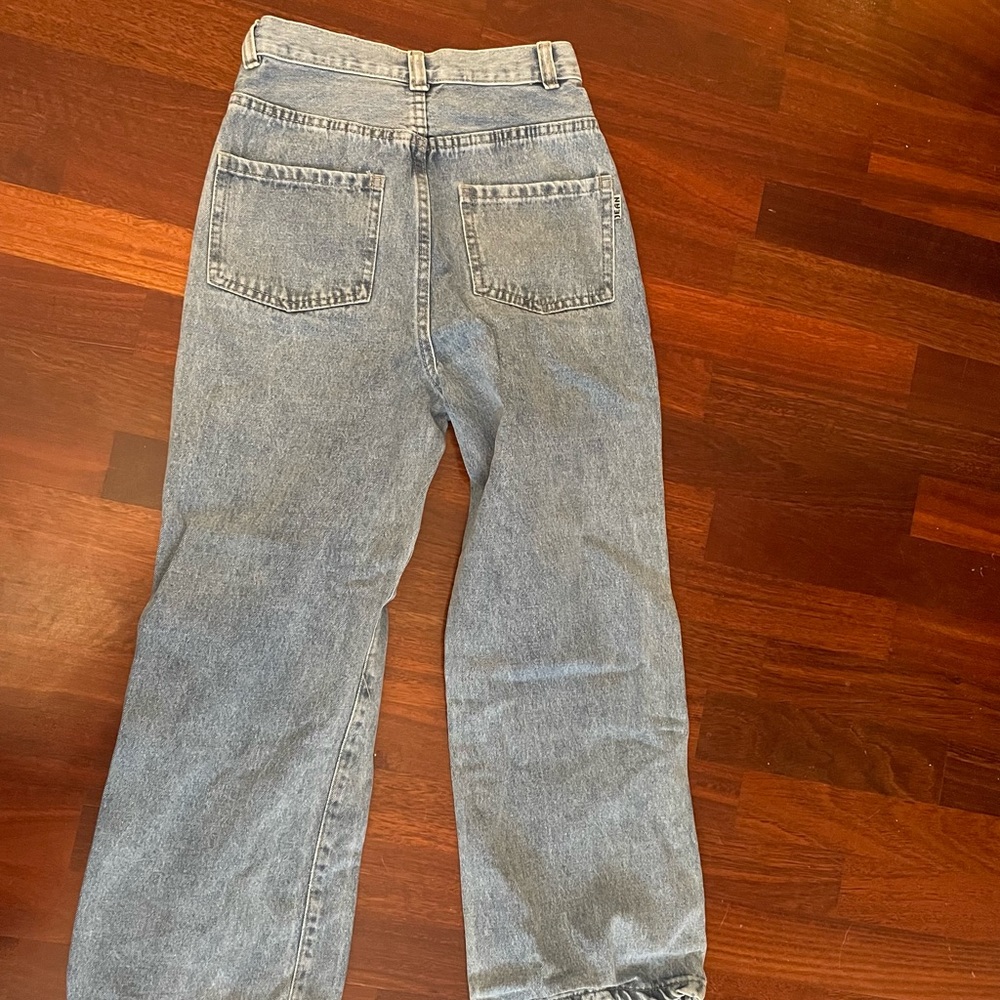 Jeans - Picture 2 of 2